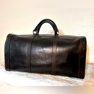Gorgeous Vintage Dunhill Structured Black Leather Travel Bag. Great shape!
